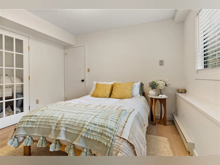 1166 Cloake Hill Road, North Saanich, BC, V8L 5K2 - 25