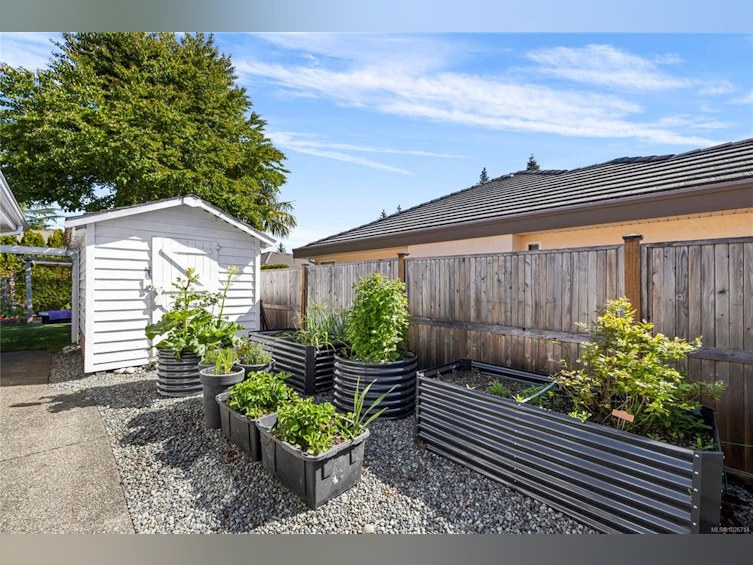 1157 Ormonde Road, Qualicum Beach, BC, V9K 2P2 - 21