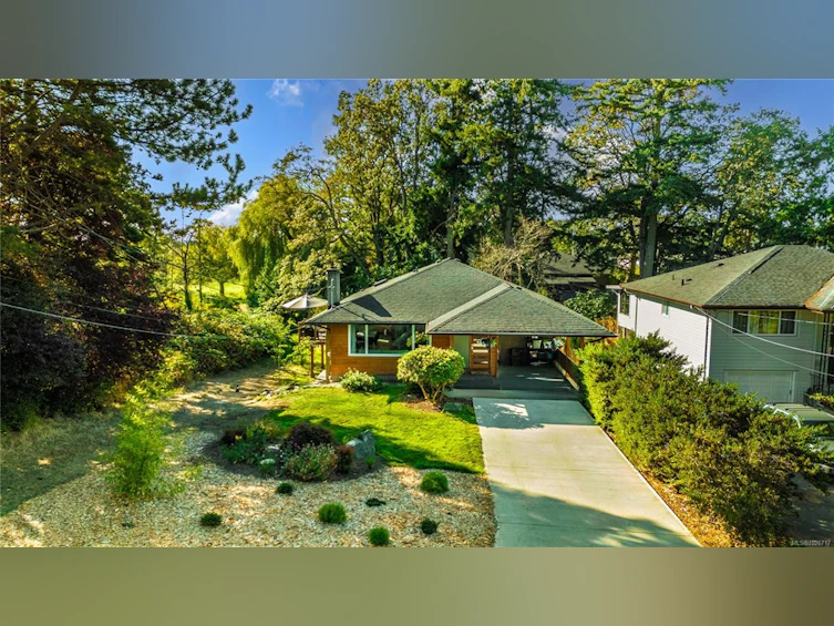 1299 Camrose Crescent, Saanich, BC, V8P 1N6 - 5