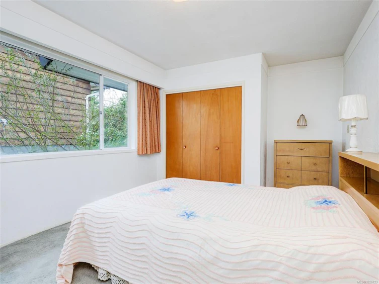 2086 Avondale Road, Oak Bay, BC, V8P 1V4 - 12