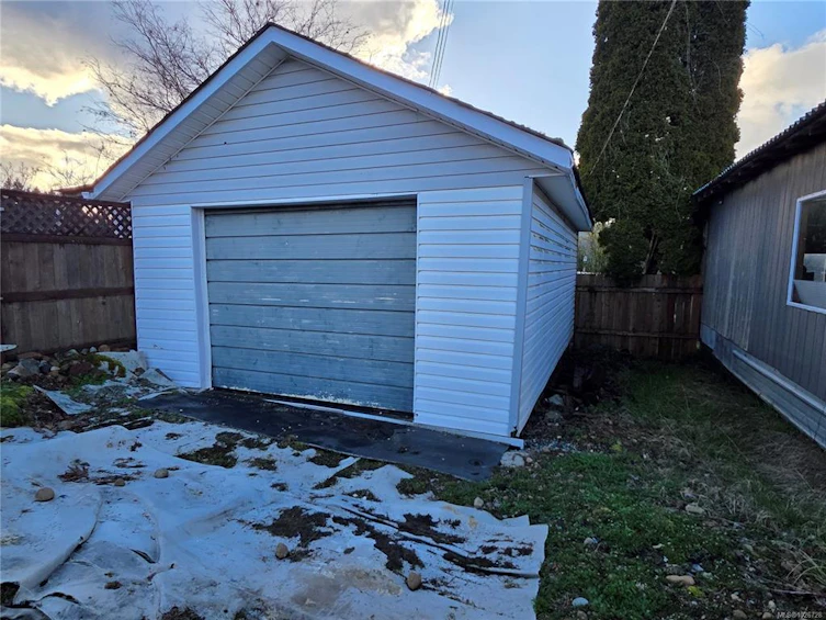 2417 9th Avenue, Port Alberni, BC, V9Y 2N2 - 21