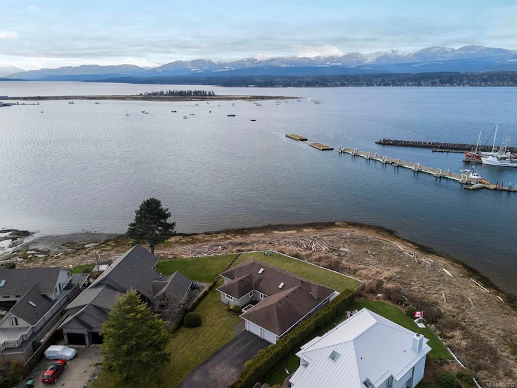 65 Jane Place, Comox, BC, V9M 3N3 - 59