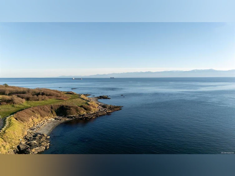 430 Luxton Avenue, Victoria, BC, V8V 1C9 - 58