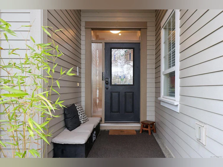 3311 Eighth Street, Cumberland, BC, V0R 1S0 - 7