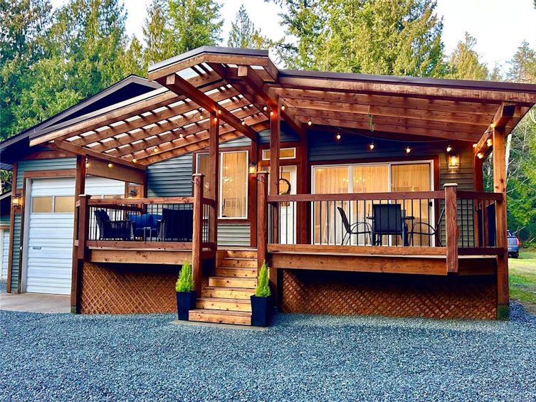 375 Baylis Road, Qualicum Beach, BC, V9K 2A7 - 3