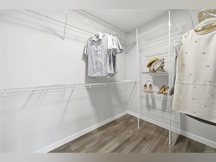 301-1121 Oscar Street, Victoria, BC, V8V 2X3 - 19
