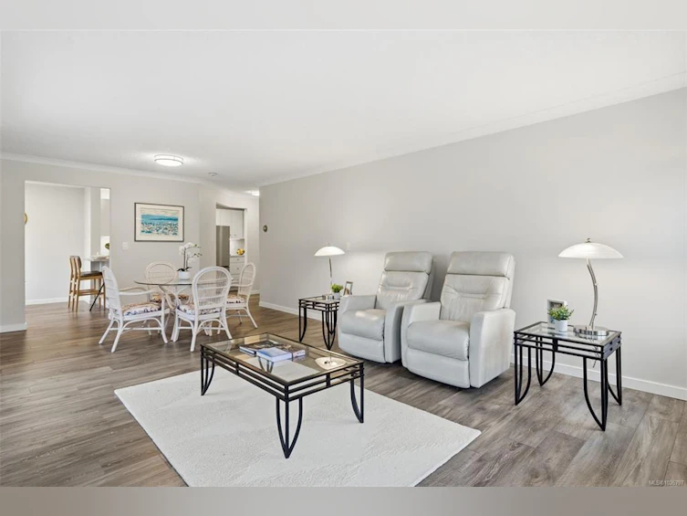 301-1121 Oscar Street, Victoria, BC, V8V 2X3 - 12