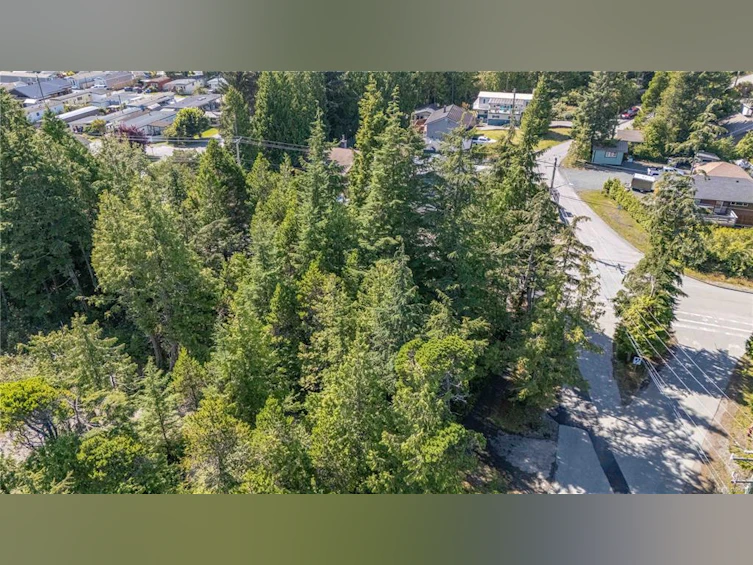 844 Rainforest Drive, Ucluelet, BC, V0R 3A0 - 5