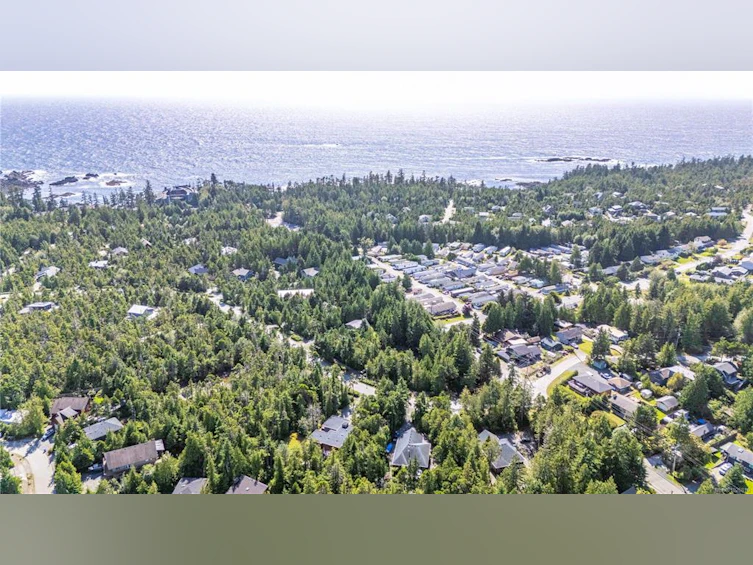 844 Rainforest Drive, Ucluelet, BC, V0R 3A0 - 7