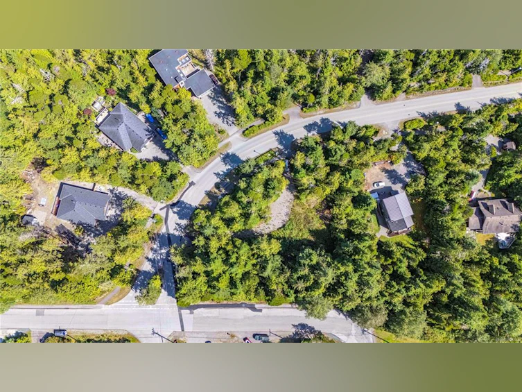 844 Rainforest Drive, Ucluelet, BC, V0R 3A0 - 8