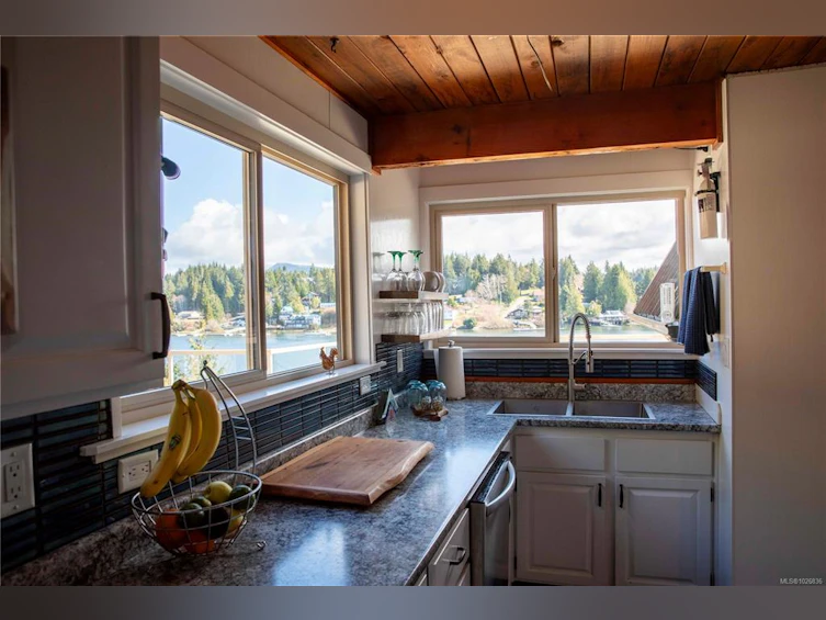 390 Bamfield Inlet, Bamfield, BC, V0R 1B0 - 72