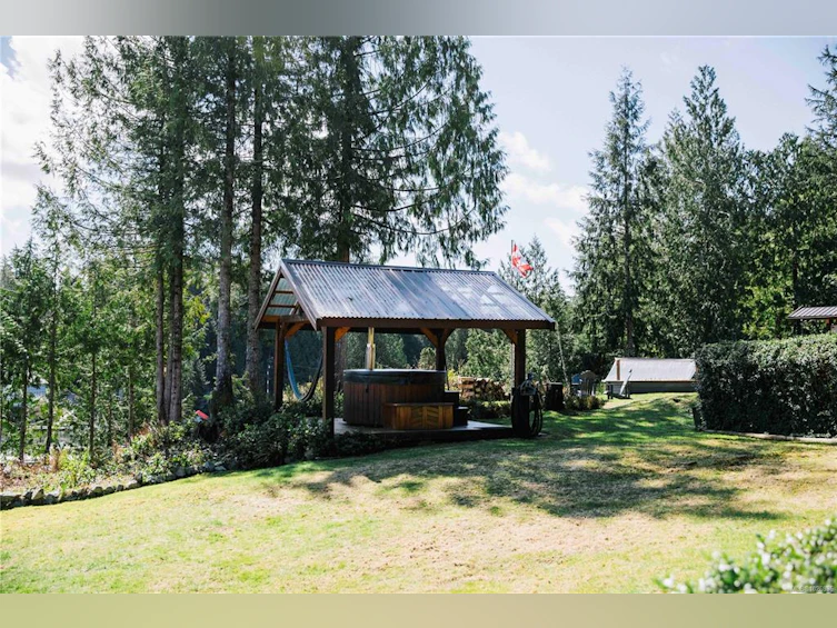 390 Bamfield Inlet, Bamfield, BC, V0R 1B0 - 44