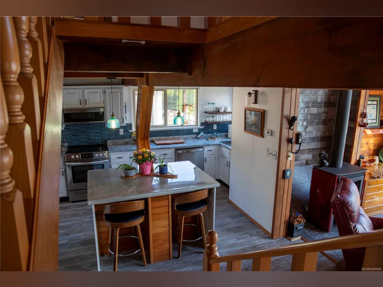 390 Bamfield Inlet, Bamfield, BC, V0R 1B0 - 61
