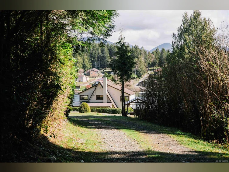 390 Bamfield Inlet, Bamfield, BC, V0R 1B0 - 24