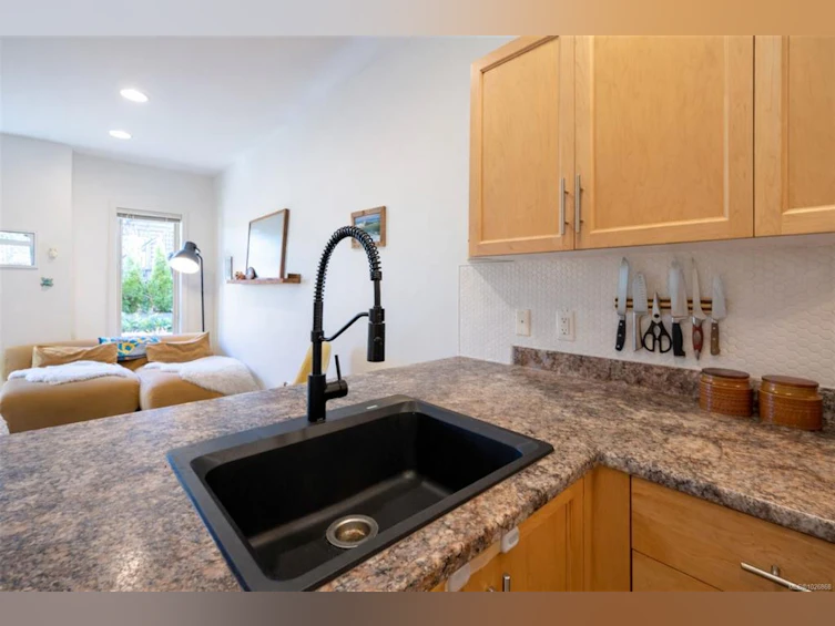 102-605 Gibson Street, Tofino, BC, V0R 2Z0 - 6