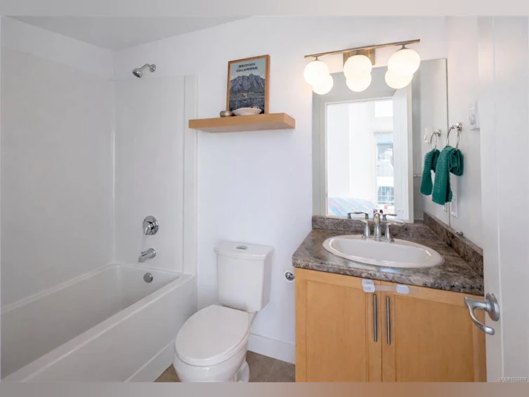 102-605 Gibson Street, Tofino, BC, V0R 2Z0 - 16