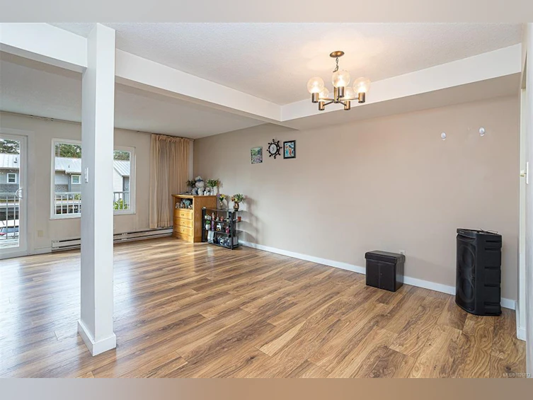 590 Carnation Place, Saanich, BC, V8Z 6G5 - 14