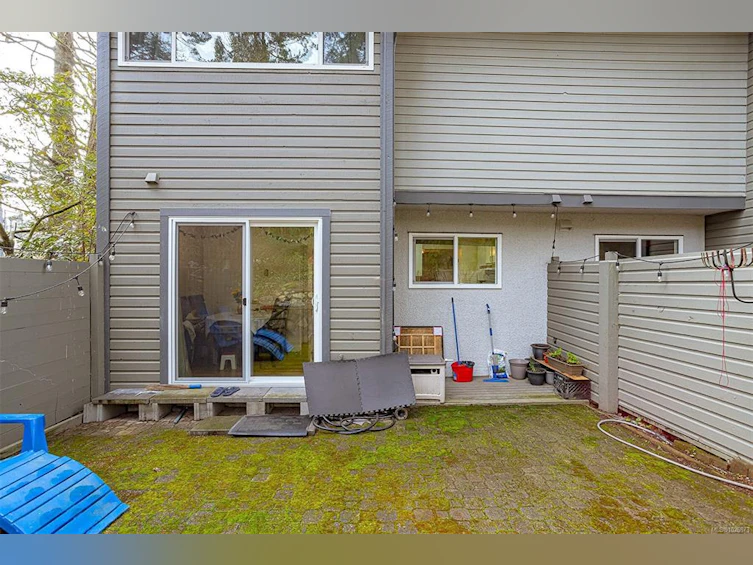 590 Carnation Place, Saanich, BC, V8Z 6G5 - 36