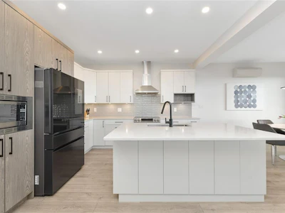2415 Azurite Crescent - 3