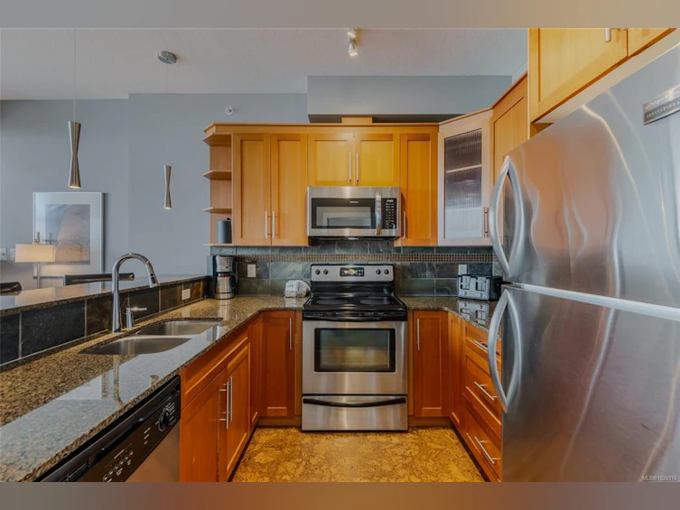 501/502C-181 Beachside Drive, Parksville, BC, V9P 2H5 - 4