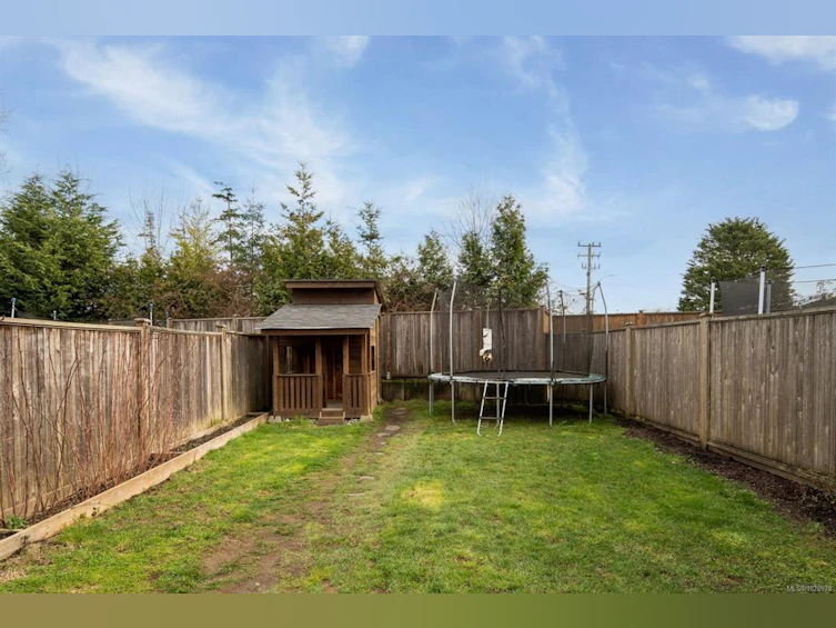 9527 Sharples Road, Sidney, BC, V8L 2T9 - 26
