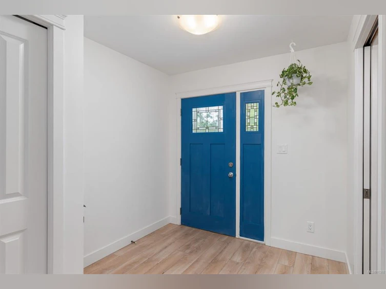 9527 Sharples Road, Sidney, BC, V8L 2T9 - 14