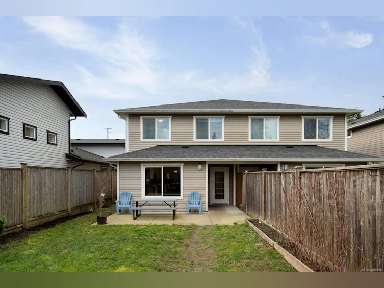 9527 Sharples Road, Sidney, BC, V8L 2T9 - 25