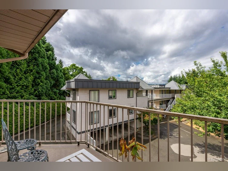 304-4686 Alderwood Place, Courtenay, BC, V9N 9A1 - 17