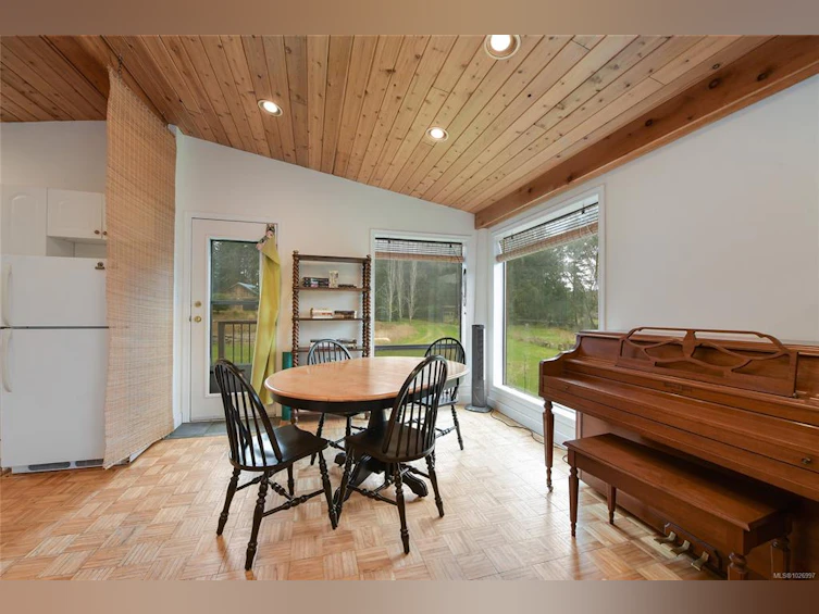 594 Horton Bay Road, Mayne Island, BC, V0N 2J2 - 77