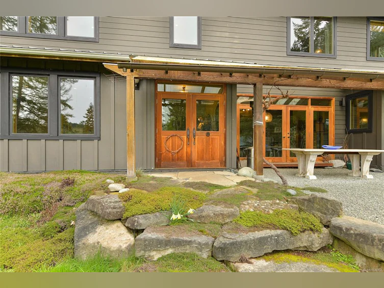 594 Horton Bay Road, Mayne Island, BC, V0N 2J2 - 19
