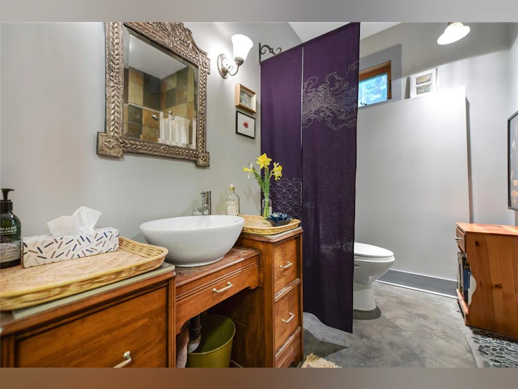 594 Horton Bay Road, Mayne Island, BC, V0N 2J2 - 37