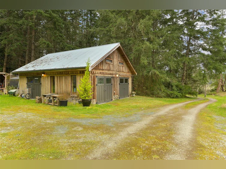 594 Horton Bay Road, Mayne Island, BC, V0N 2J2 - 82