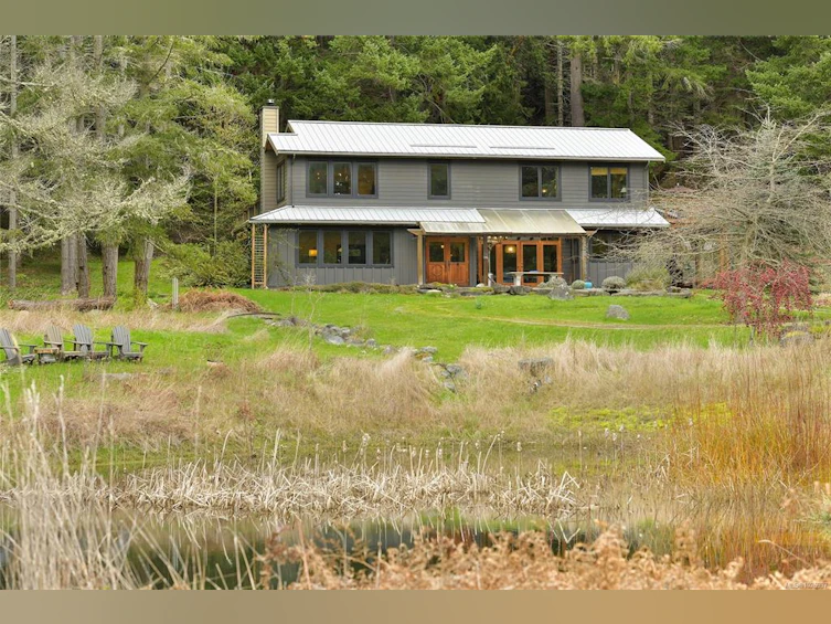 594 Horton Bay Road, Mayne Island, BC, V0N 2J2 - 7