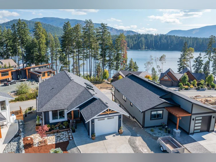 9388 Lakefront Rise, Lake Cowichan, BC, V0R 2G1 - 53