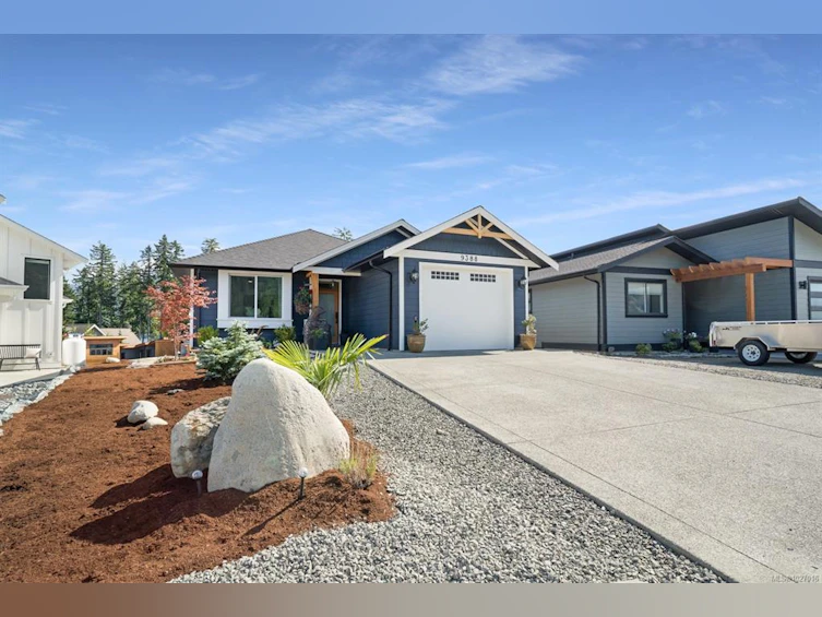 9388 Lakefront Rise, Lake Cowichan, BC, V0R 2G1 - 41