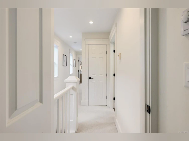 1317 Balmoral Road, Victoria, BC, V8R 1L6 - 50