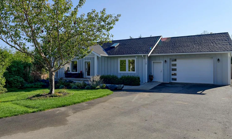 167 Bayridge Place
