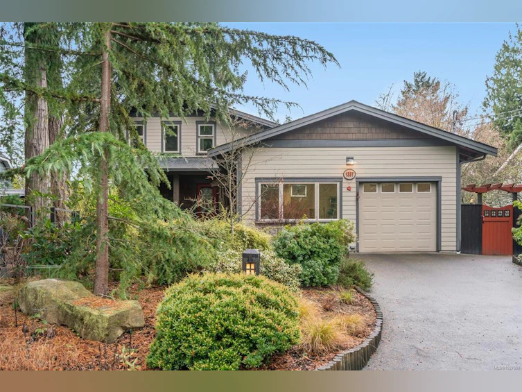 1337 Carmel Place, Nanoose, BC, V9P 9B8
