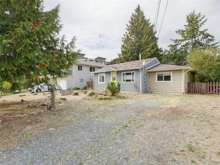 2818 Carlow Road, Langford, BC, V9B 4E3 - 25