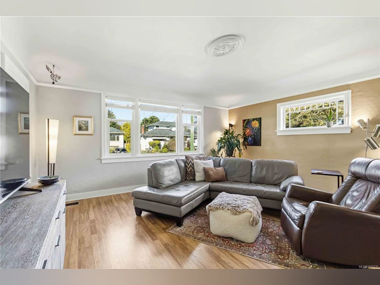 895 Falkland Road, Oak Bay, BC, V8S 4L9 - 11