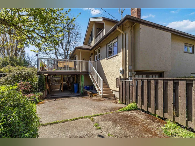 895 Falkland Road, Oak Bay, BC, V8S 4L9 - 51