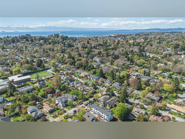 895 Falkland Road, Oak Bay, BC, V8S 4L9 - 67