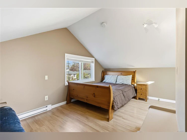 895 Falkland Road, Oak Bay, BC, V8S 4L9 - 29