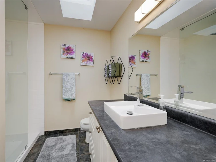 6629 Tamany Drive, Central Saanich, BC, V8Z 6Y9 - 12