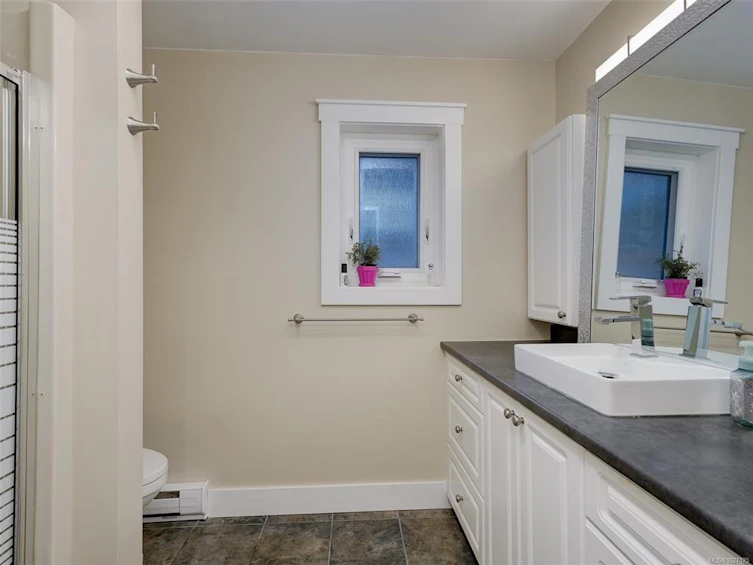 6629 Tamany Drive, Central Saanich, BC, V8Z 6Y9 - 15