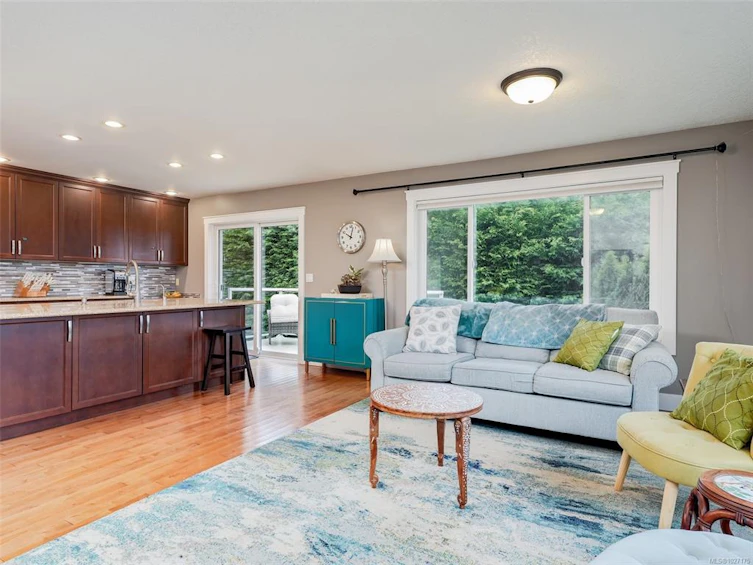 6629 Tamany Drive, Central Saanich, BC, V8Z 6Y9 - 9