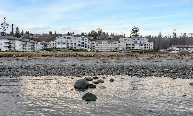 107-350 S Island Highway