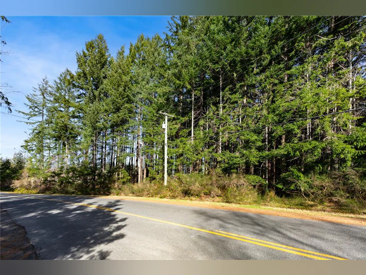 596 Cape Mudge Road, Quadra Island, BC, V0P 1N0 - 32