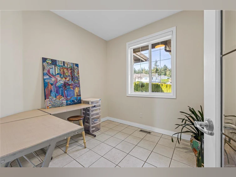 500 Muirfield Close, Qualicum Beach, BC, V9K 2J9 - 41