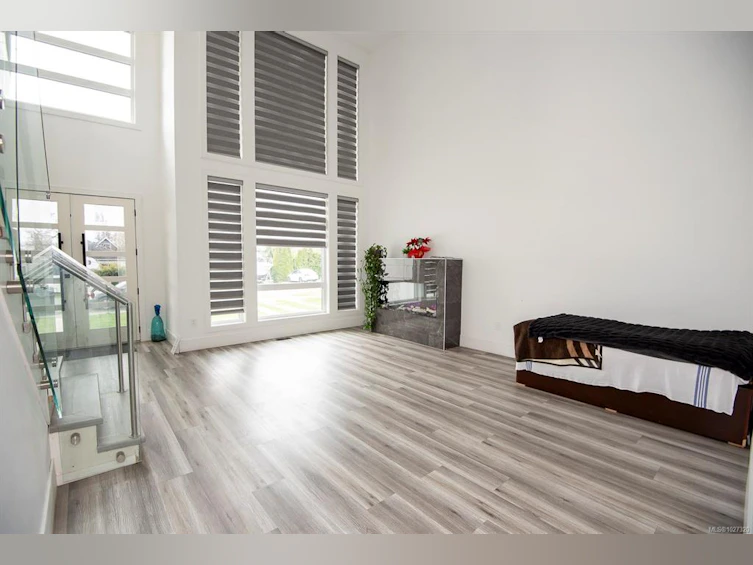 146 Cadillac Avenue, Saanich, BC, V8Z 1T6 - 7